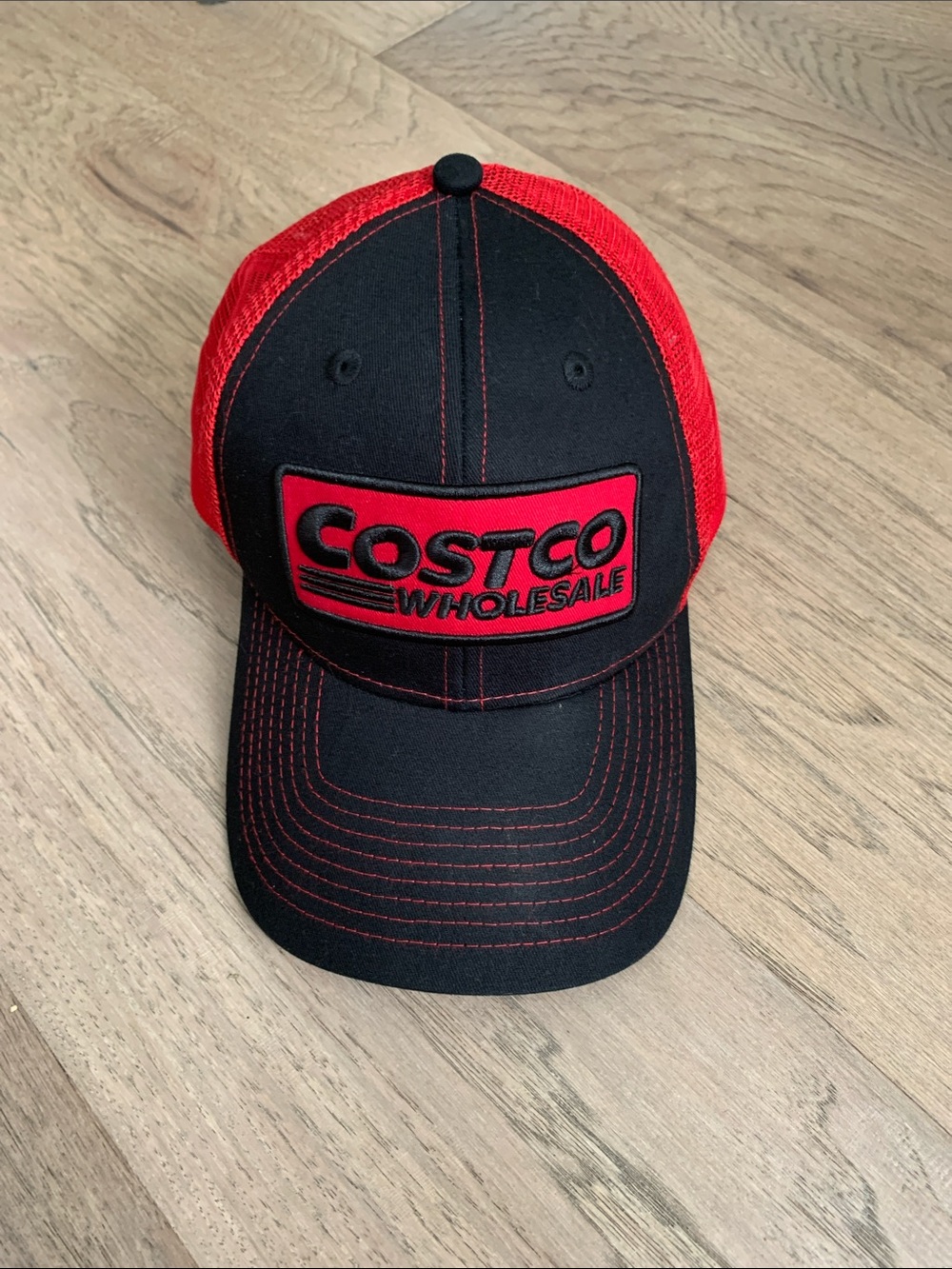 NWOT Costco Wholesale Men’s Black & Red Trucker Cap